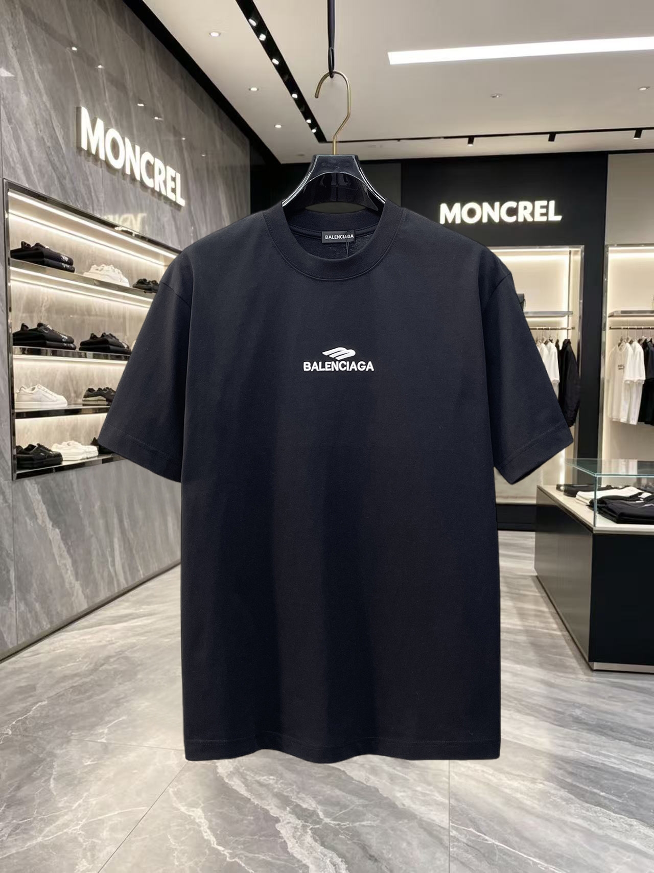 short sleeves